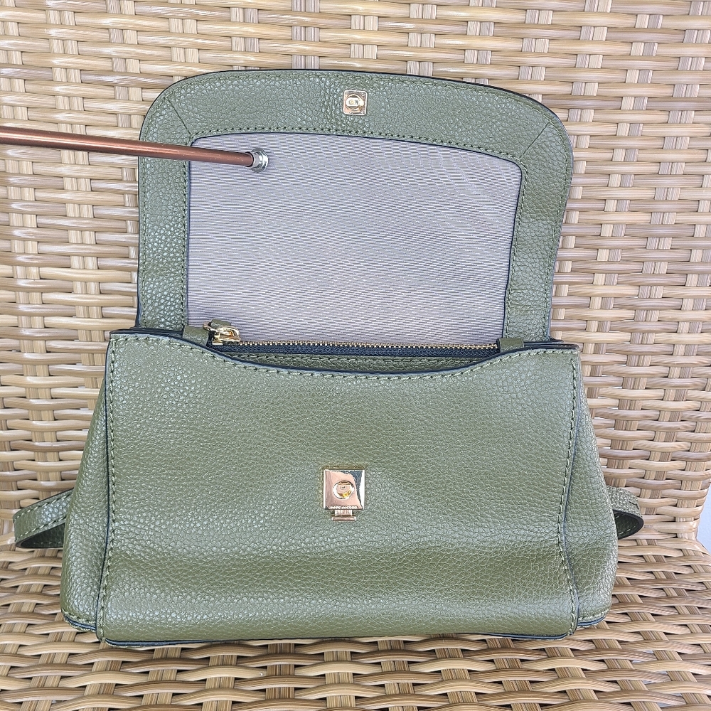 Marc Jacobs Mini Boho Grind Green Leather Shoulder Crossbody Bag Gold Hardware - Picture 15 of 16